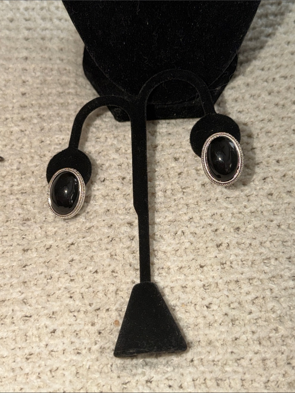 Classic Black Onyx Cabochon Stud Earrings in Silver Tone pierced